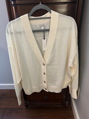 Banana Republic Cream Button-Down V-Neck Cardigan